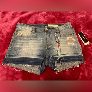NWT Kids size 12 Diesel Strech Denim shorts ( Slim-Skinny)